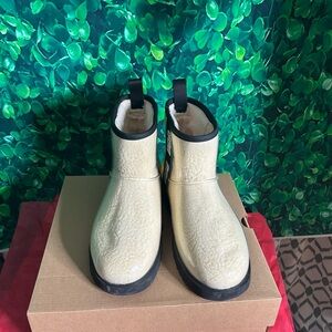 UGG Cream and Black Boots Women size 10
